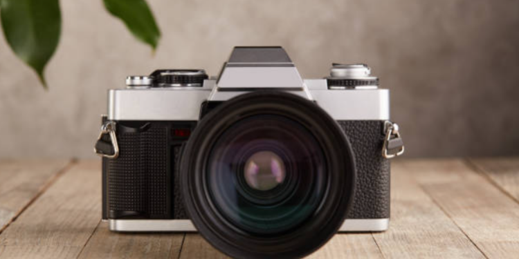 Camera Buying Guide: How to Choose the Right Camera for Your Needs